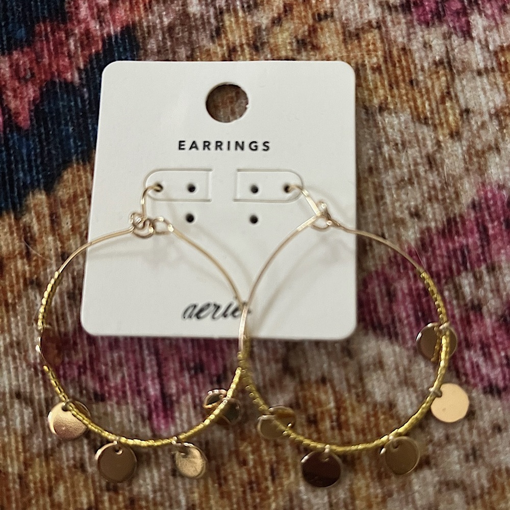 Aerie gold hoop earrings